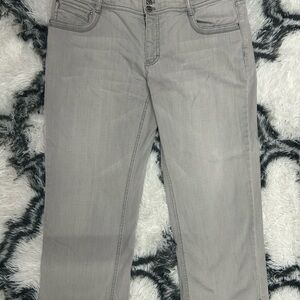 WHBM Capris Jeans, Size 12